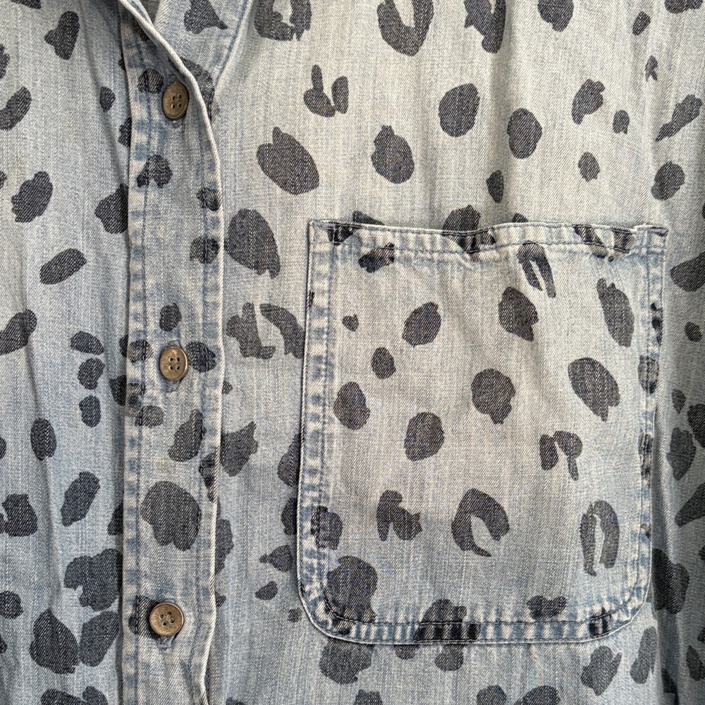 Side Stitch Denim Shirt with Black Print